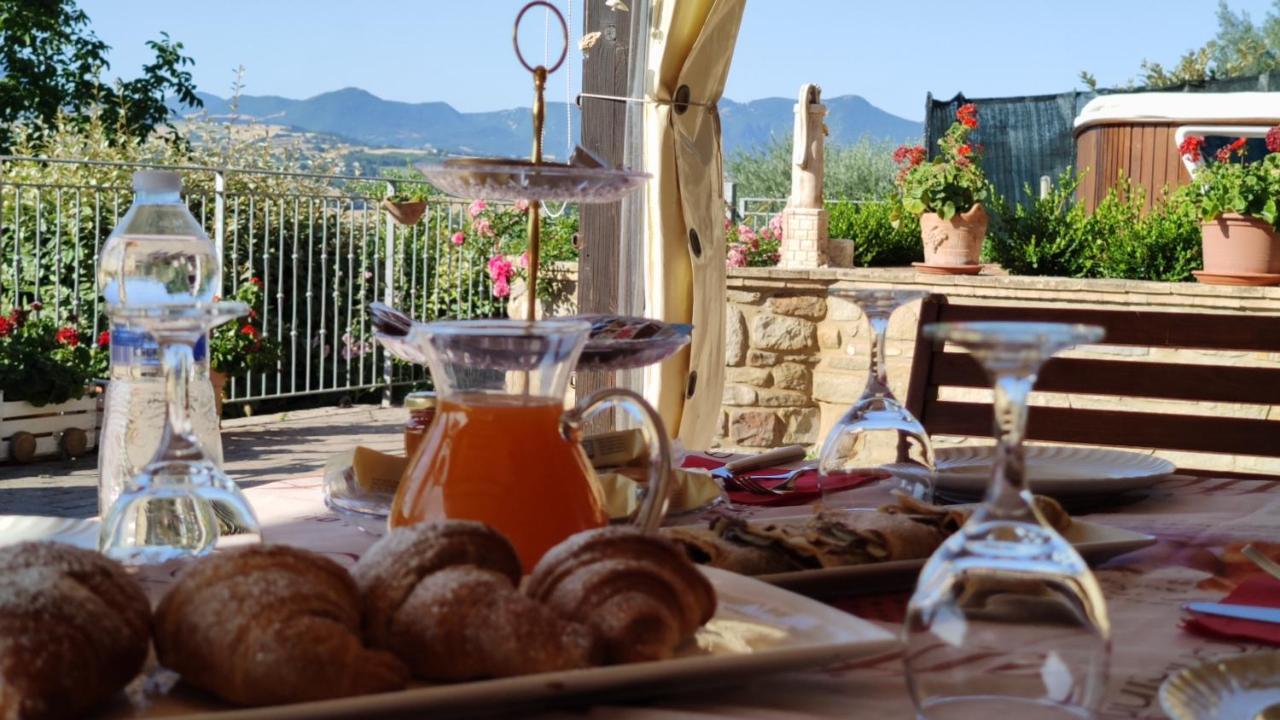 Casa Delle Noci B&B Rosora Exteriér fotografie