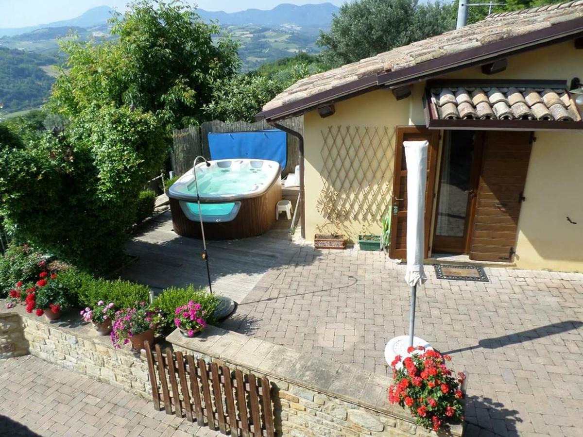 Casa Delle Noci B&B Rosora Exteriér fotografie